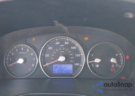 2010 Hyundai Santa Fe Gls z USA, uszkodzony, nr VIN 5NMSG3AB9AH360326